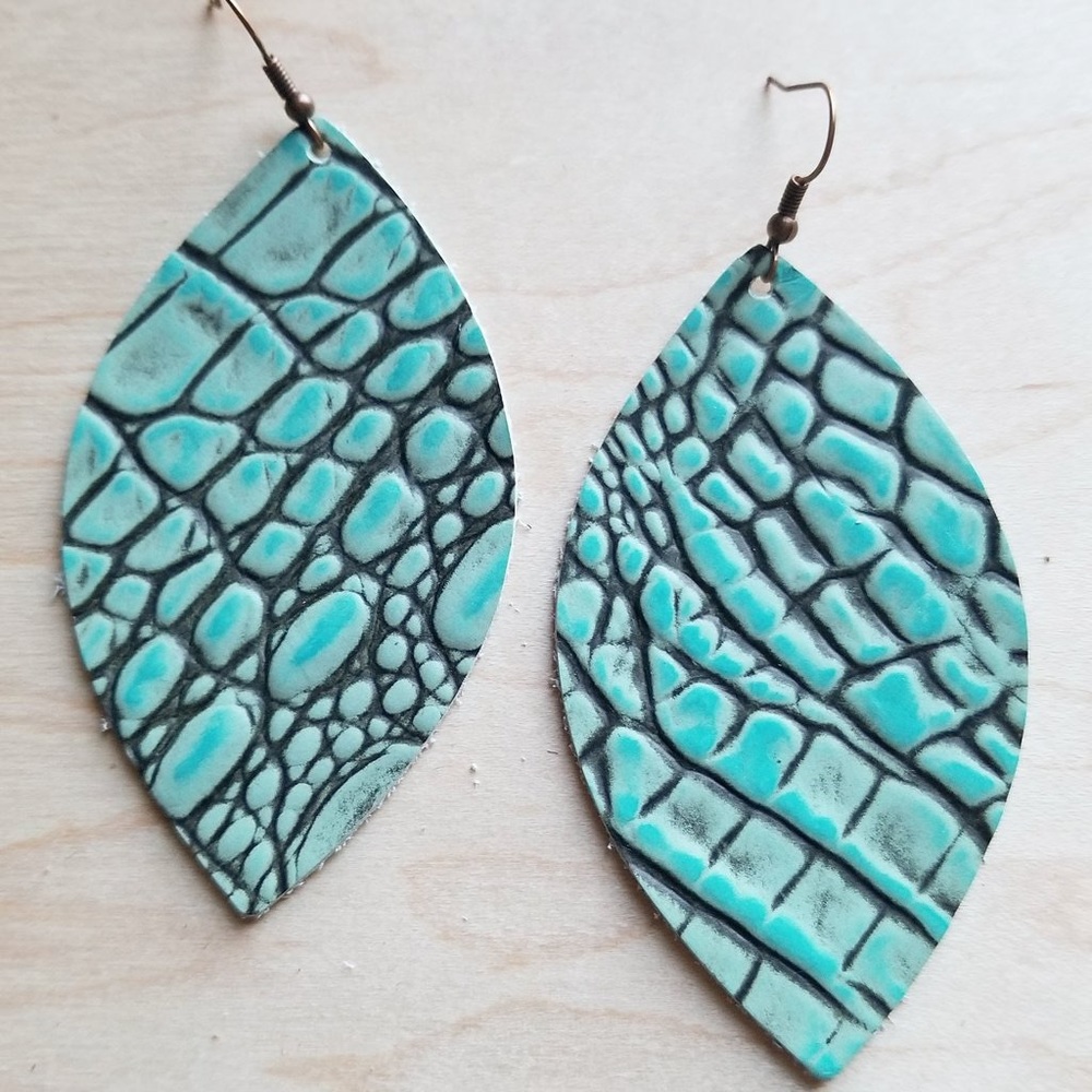 Leather Oval Earrings in Turquoise Gator